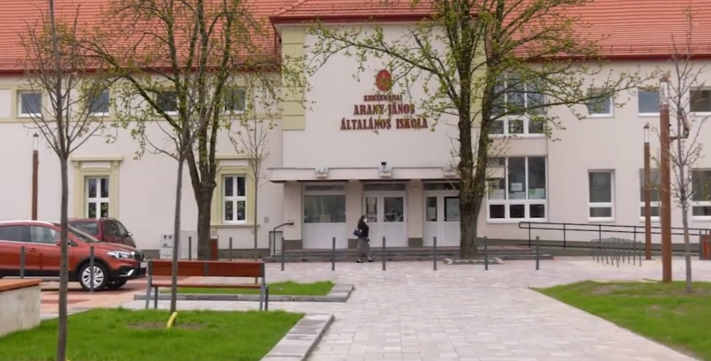 Az önkormányzat teszteket biztosított az óvodai-, iskolai dolgozók teszteléséhez